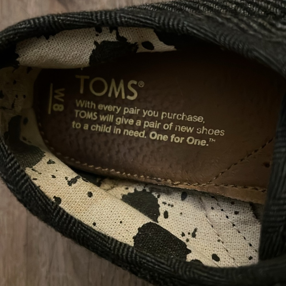 TOMS Black Herringbone Slip-On Shoes - Picture 2 of 3